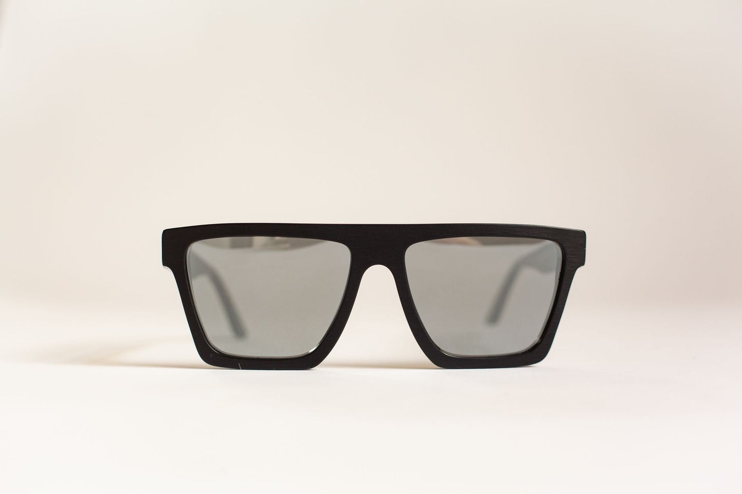 Modena - Brushed Black & Mirrored