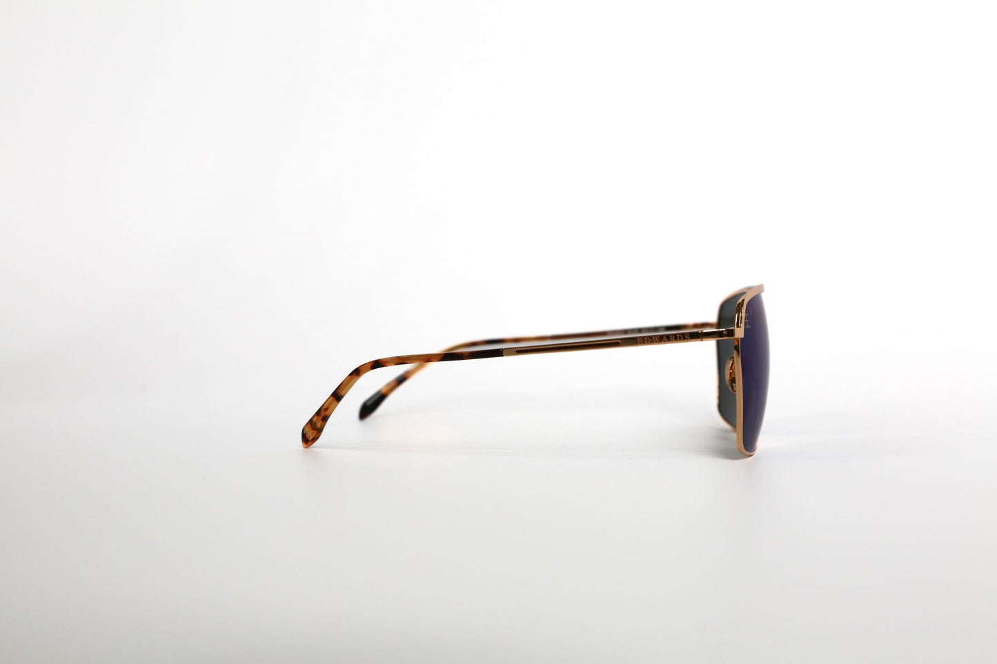 Hiroki 2 Polarised - Gold & Graphite