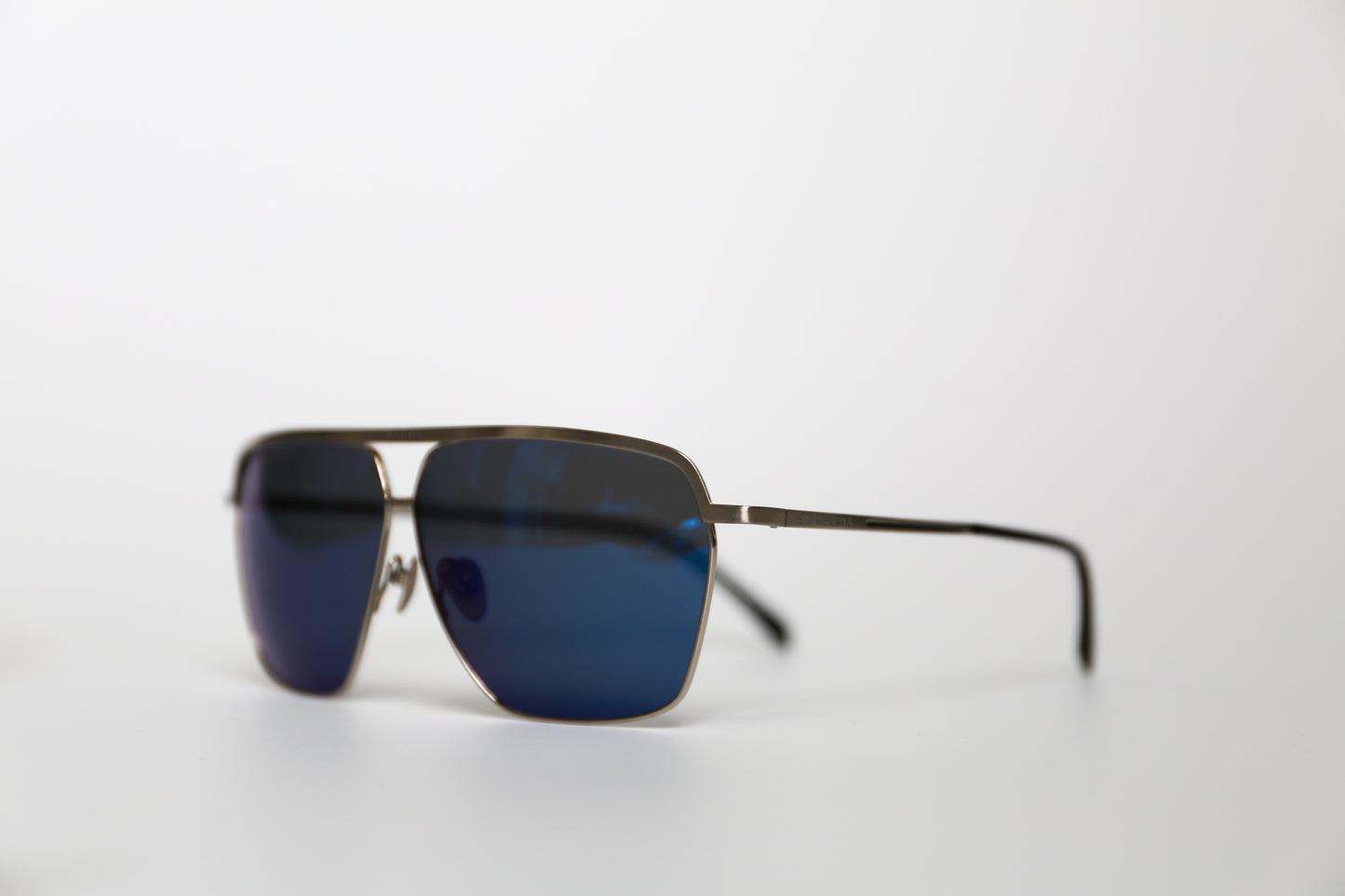 Hiroki II-Antique Silver Graphite